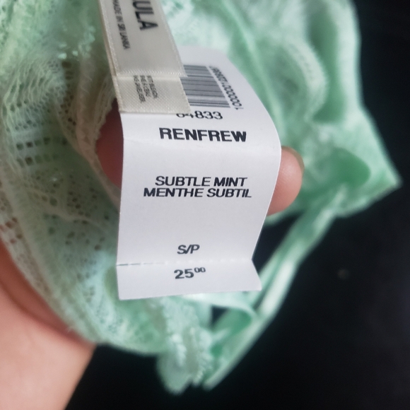 3 For $25 NWT Aritzia Talula Mint Green Lace Bralette Small - Picture 3 of 6
